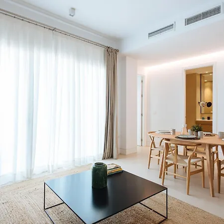 Eva Recommends Castellar Pool & Terrace Apartment Seville