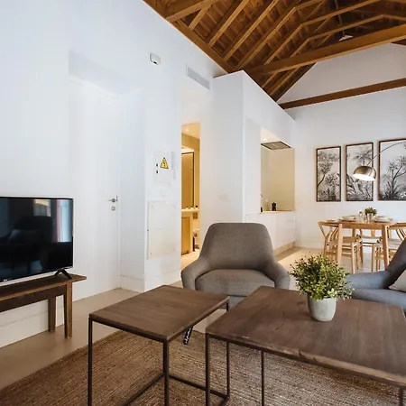 Eva Recommends Castellar Pool & Terrace *