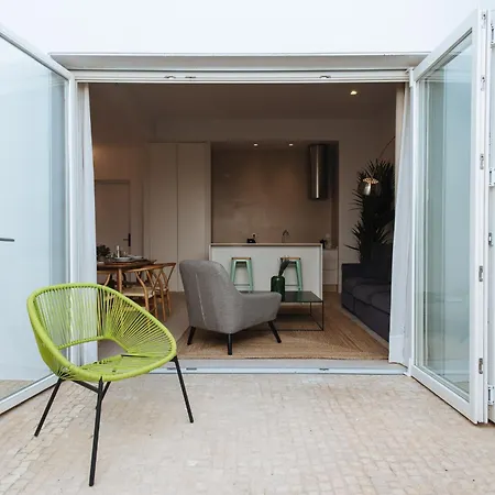 Eva Recommends Castellar Pool & Terrace Apartment *