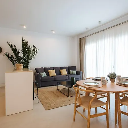 Eva Recommends Castellar Pool & Terrace Apartment Seville