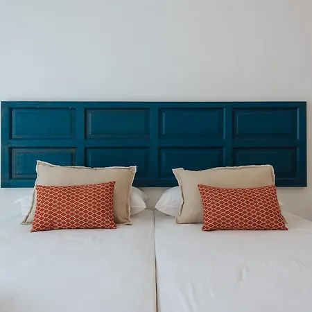 Eva Recommends Castellar Pool & Terrace Apartment Seville