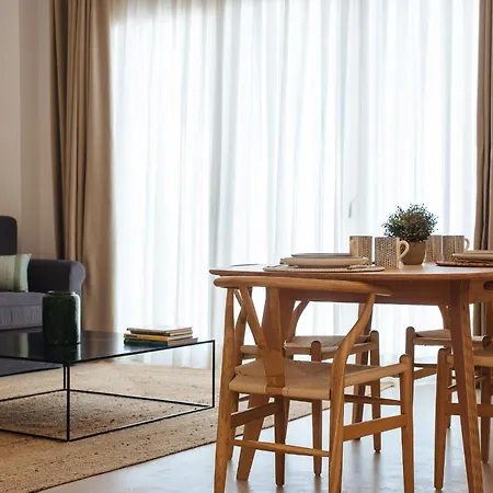 Eva Recommends Castellar Pool & Terrace Севилья
