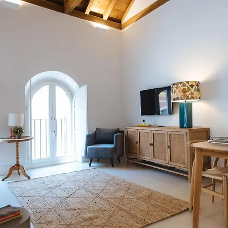 Eva Recommends Castellar Pool & Terrace Севилья